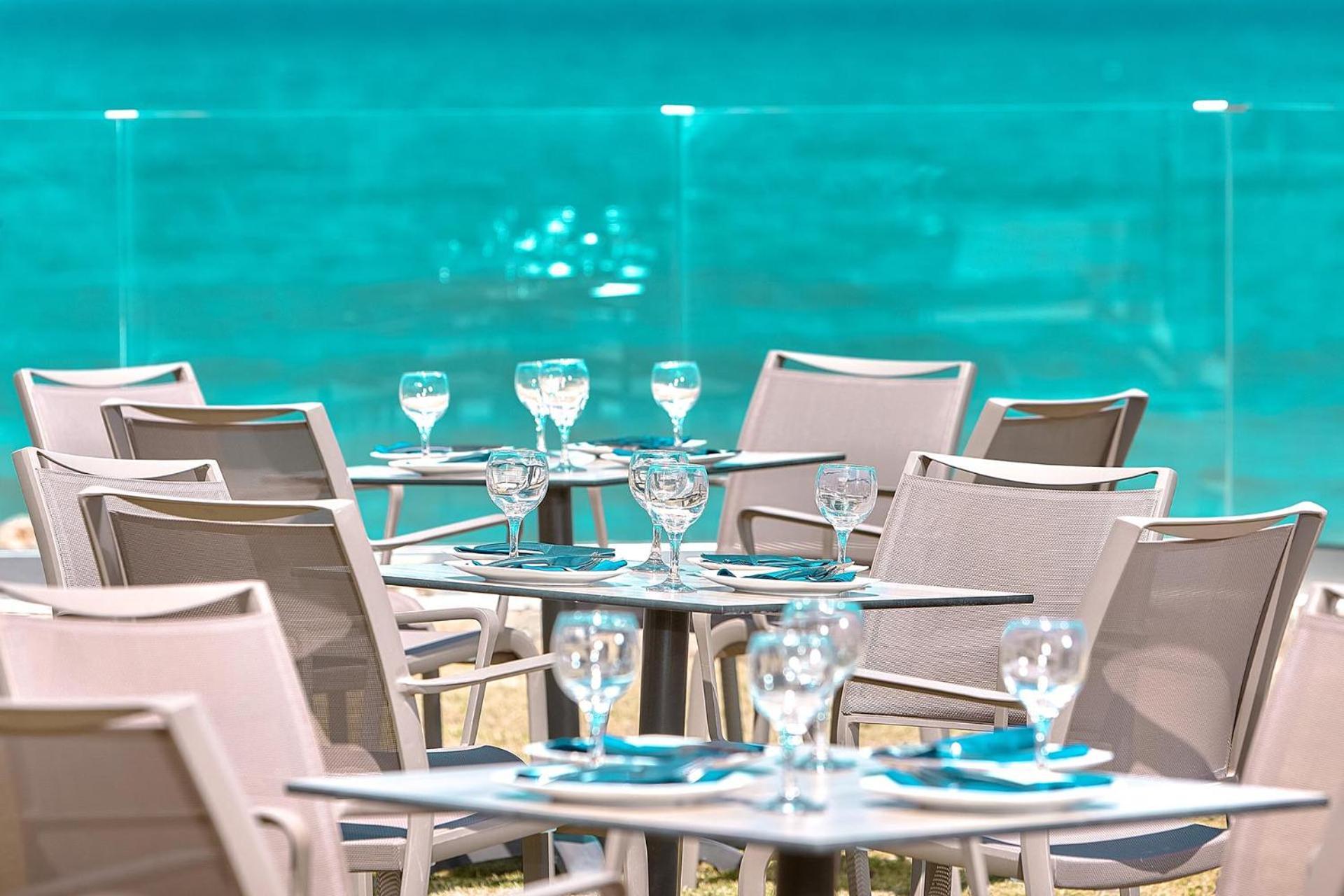 גובס St Constantin Sea Hotel & Spa Resort מראה חיצוני תמונה